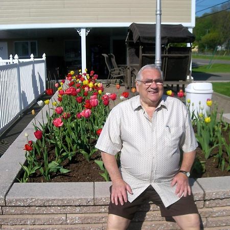 Motel Chevalier Québec Zewnętrze zdjęcie